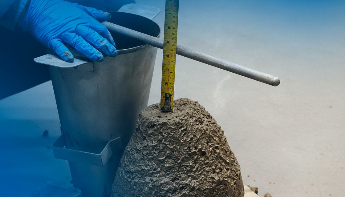 O que é o slump test: normas e aplicações práticas